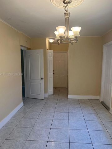 1020 W 2nd St, Riviera Beach, FL 33404