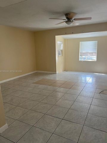 1020 W 2nd St, Riviera Beach, FL 33404