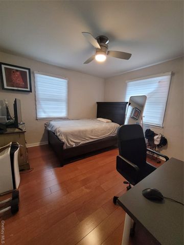 333 Foch Boulevard, Mineola, NY 11501