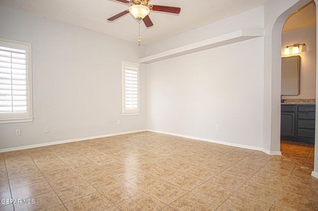 5902 REDSTONE MESA Court, El Paso, TX 79934