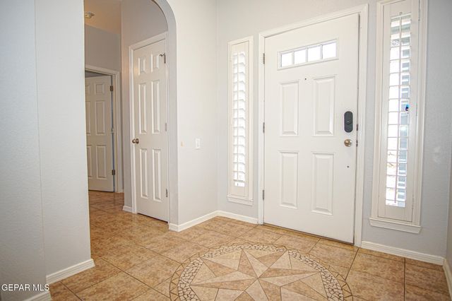 5902 REDSTONE MESA Court, El Paso, TX 79934