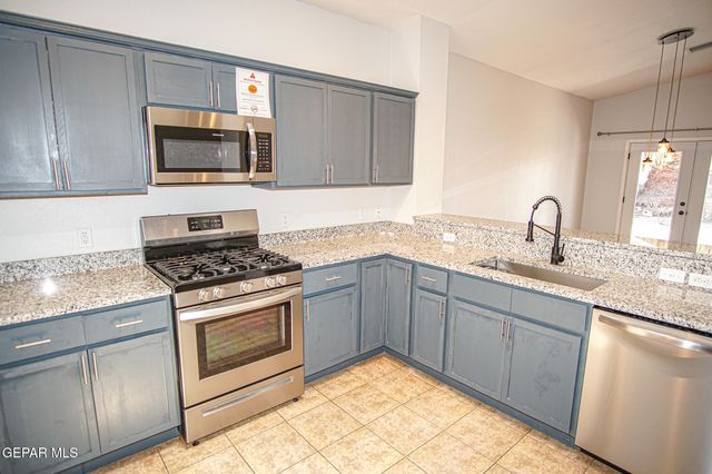 5902 REDSTONE MESA Court, El Paso, TX 79934