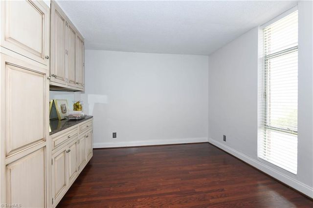 1101 N Elm Street 1406 & 1408, Greensboro, NC 27401