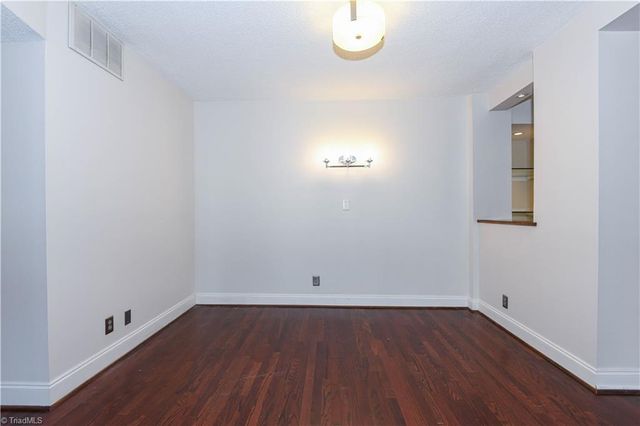 1101 N Elm Street 1406 & 1408, Greensboro, NC 27401