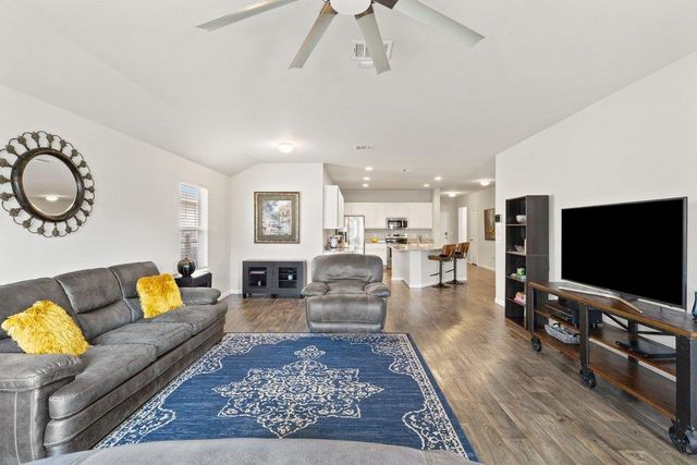 116 Democracy CT, Liberty Hill, TX 78642