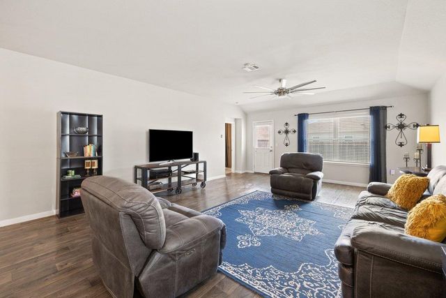 116 Democracy CT, Liberty Hill, TX 78642