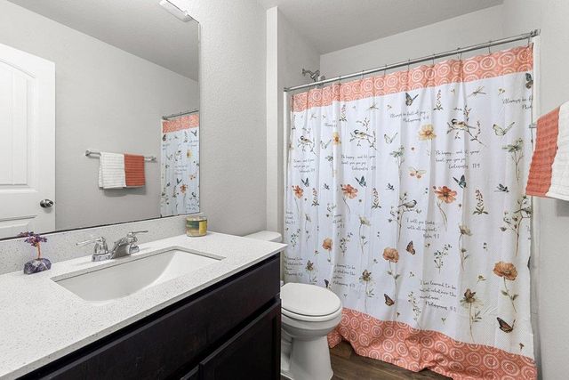 116 Democracy CT, Liberty Hill, TX 78642