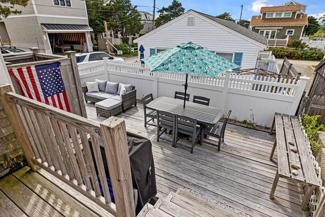 36 Ocean Rd N, Duxbury, MA 02332