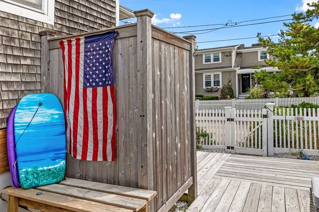 36 Ocean Rd N, Duxbury, MA 02332