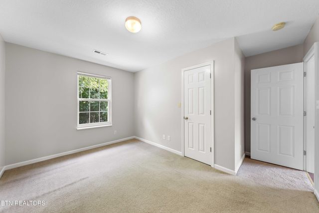 1813 Tillery Square Lane, Knoxville, TN 37912
