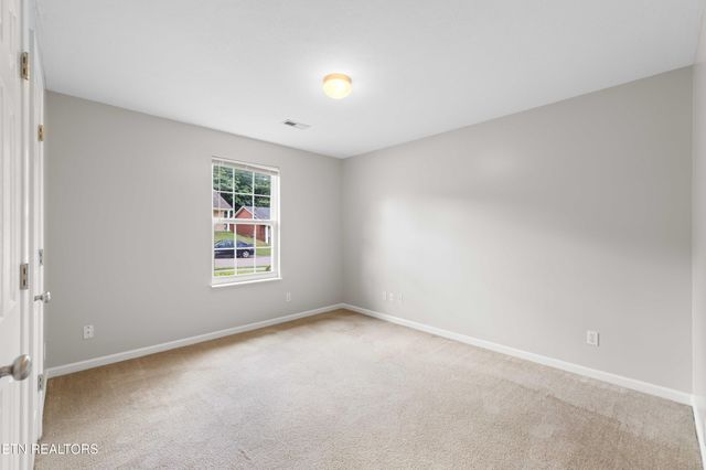1813 Tillery Square Lane, Knoxville, TN 37912