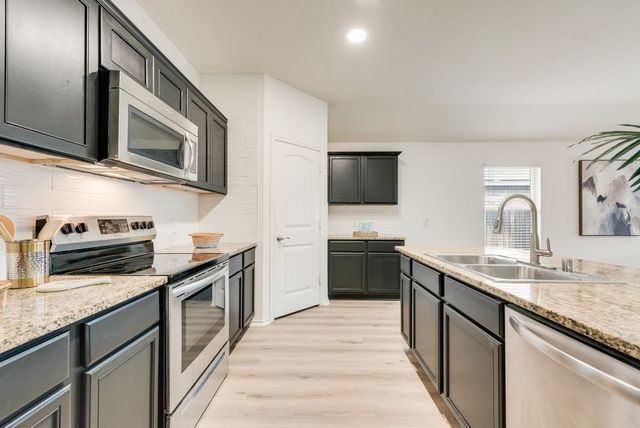 2334 Julia Lane, Forney, TX 75126