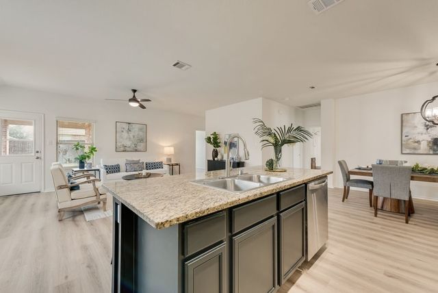 2334 Julia Lane, Forney, TX 75126