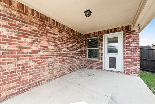 2334 Julia Lane, Forney, TX 75126