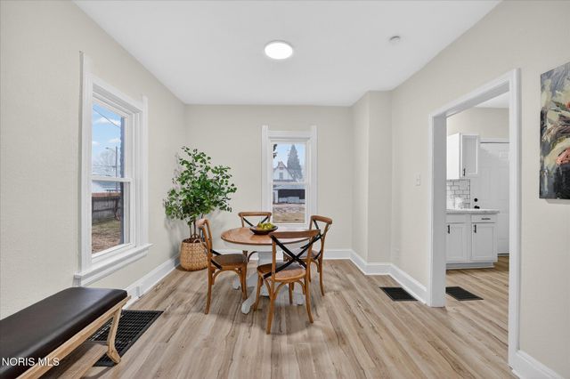 358 Spring Grove Avenue, Toledo, OH 43605