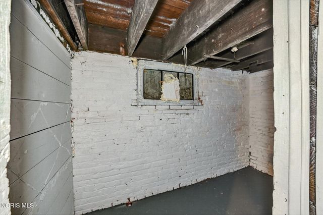 358 Spring Grove Avenue, Toledo, OH 43605