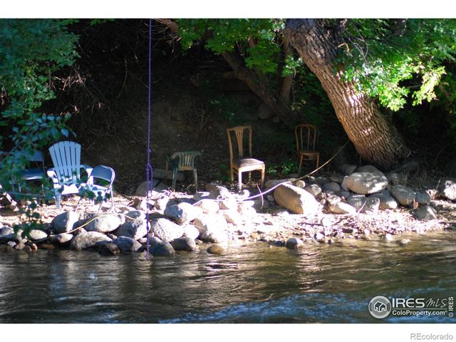 344 McConnell Drive, Lyons, CO 80540