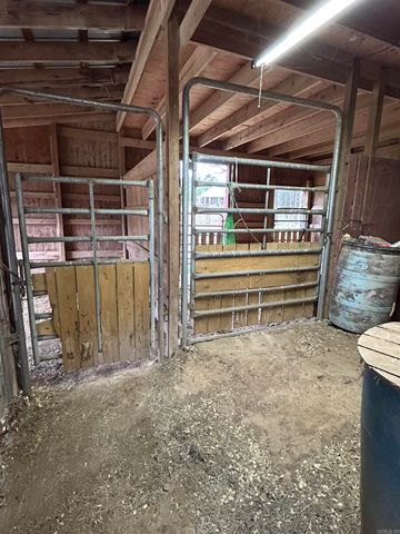 929 McJester Road, Pangburn, AR 72543