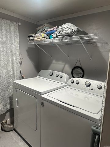 929 McJester Road, Pangburn, AR 72543