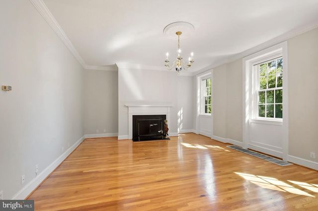 1317 4TH ST SW, Washington, DC 20024