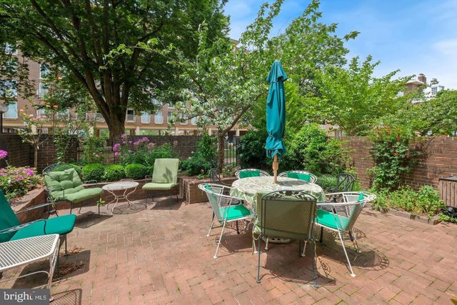 1317 4TH ST SW, Washington, DC 20024