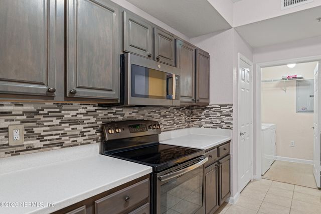 10075 GATE Parkway N 908, Jacksonville, FL 32246