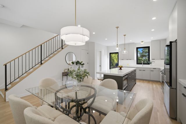 105 Prairie Avenue 105C, Highwood, IL 60040