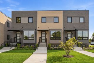 105 Prairie Avenue 105C, Highwood, IL 60040