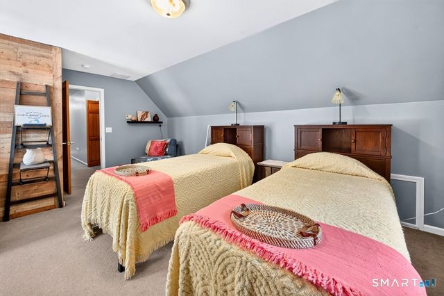 28 Tanglewood Drive, Preston, CT 06365