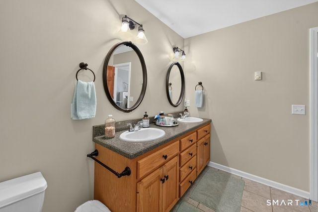 28 Tanglewood Drive, Preston, CT 06365