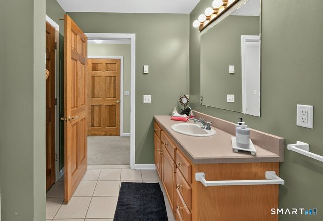 28 Tanglewood Drive, Preston, CT 06365