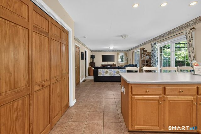 28 Tanglewood Drive, Preston, CT 06365