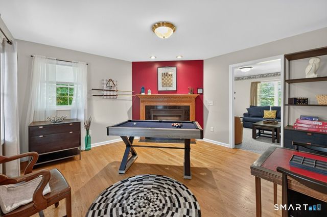 28 Tanglewood Drive, Preston, CT 06365