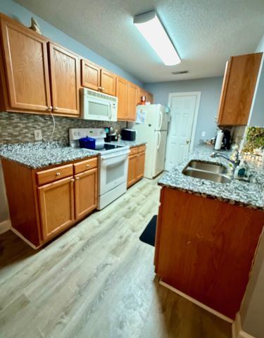 4380 Daphne Ln Unit H, Murrells Inlet, SC 29576