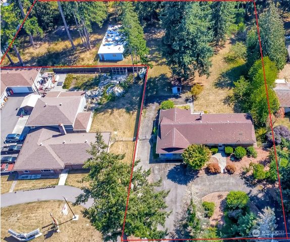 17407 36th Avenue E, Tacoma, WA 98446