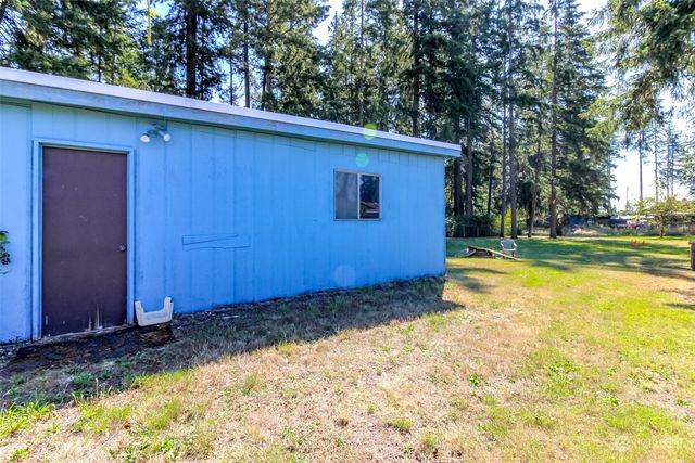 17407 36th Avenue E, Tacoma, WA 98446