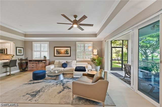 7876 Hawthorne Dr 1201, Naples, FL 34113