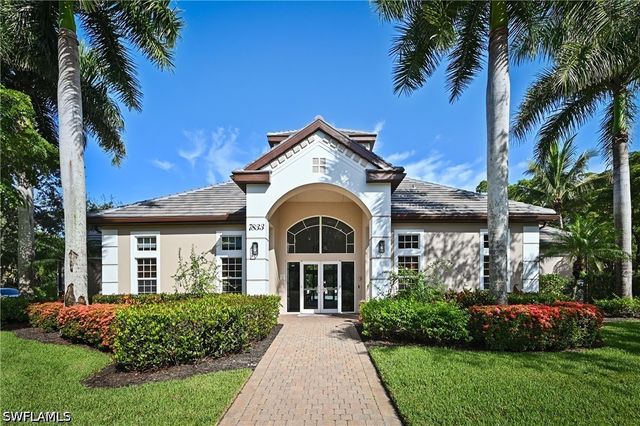 7876 Hawthorne Dr 1201, Naples, FL 34113