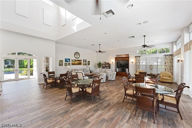 7876 Hawthorne Dr 1201, Naples, FL 34113