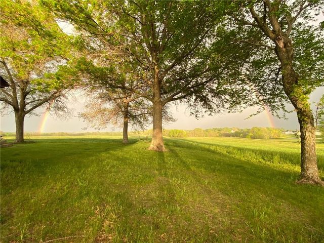 16421 Plattsburg Road, Kearney, MO 64060