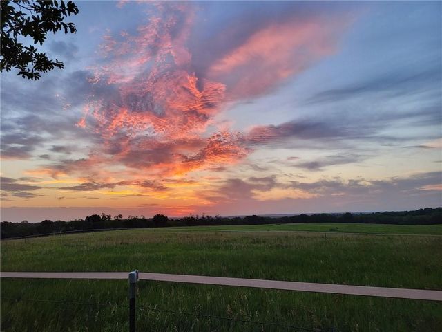 16421 Plattsburg Road, Kearney, MO 64060