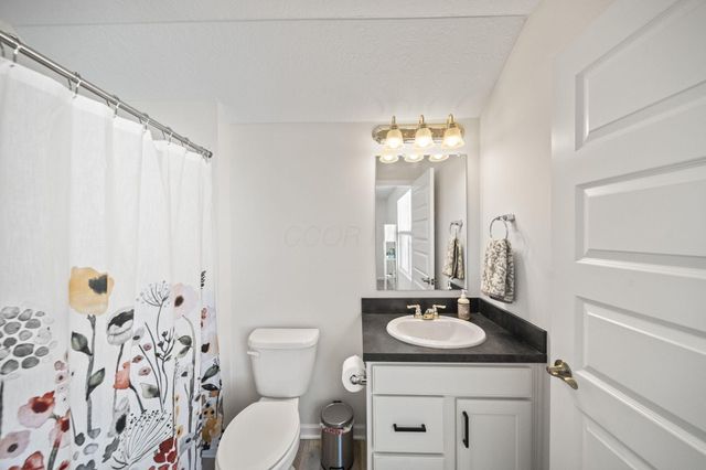 5974 Lawthorn Drive, 71, Westerville, OH 43081