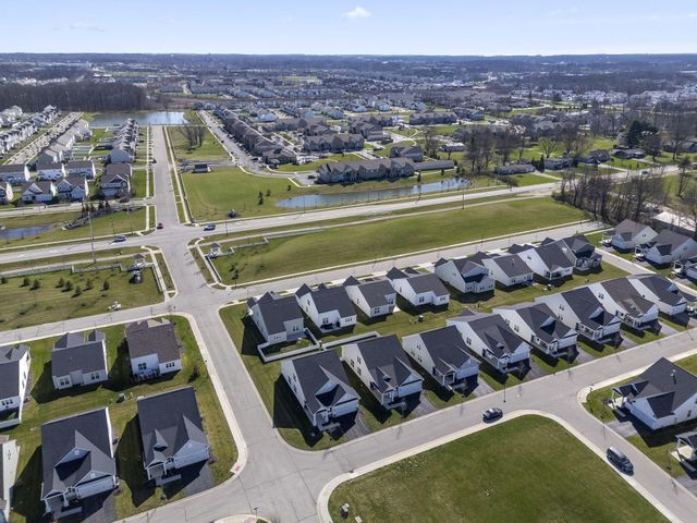 5974 Lawthorn Drive, 71, Westerville, OH 43081