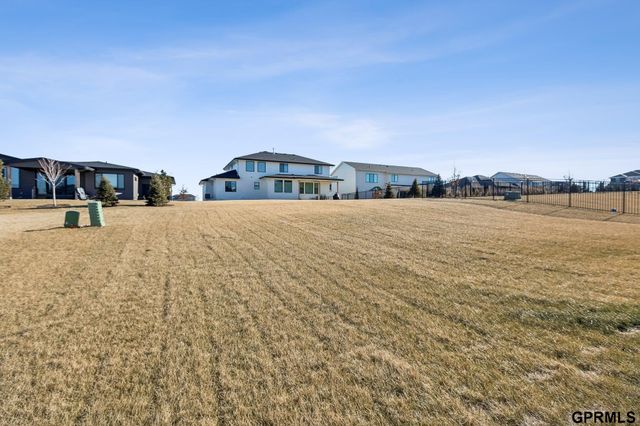3510 S 218th Avenue, Elkhorn, NE 68022