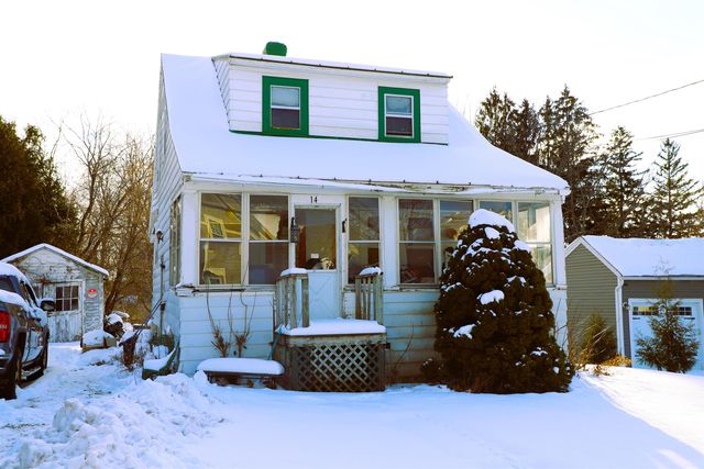 14 Upper Newton Street, St. Albans City, VT 05478