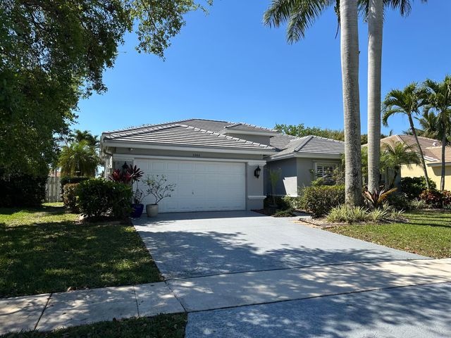 5260 Indianwood Village Lane, Lake Worth, FL 33463