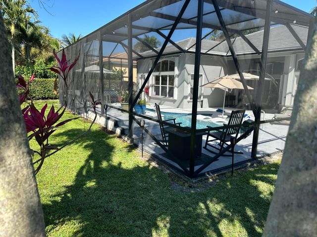 5260 Indianwood Village Lane, Lake Worth, FL 33463