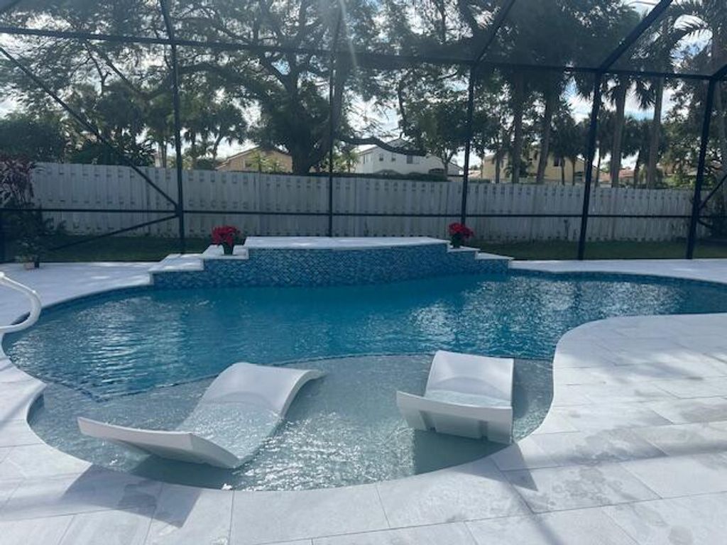 5260 Indianwood Village Lane, Lake Worth, FL 33463