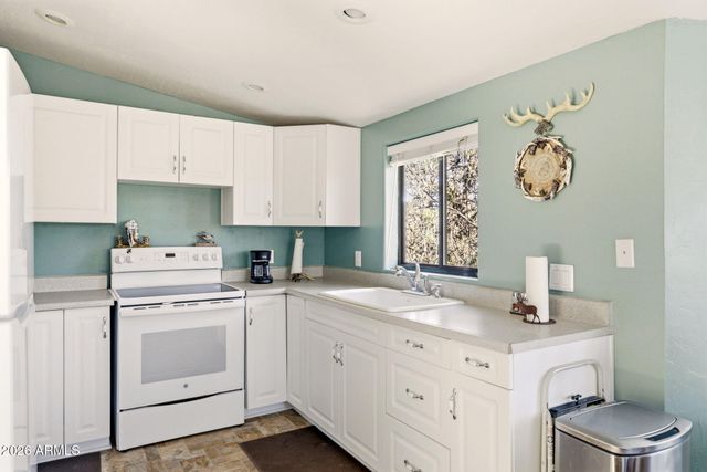 2028 JONES PASS --, Overgaard, AZ 85933