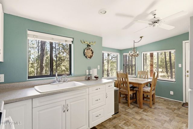 2028 JONES PASS --, Overgaard, AZ 85933